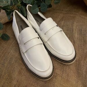 Anne Klein Emmylou Style White Loafers Size 9.5